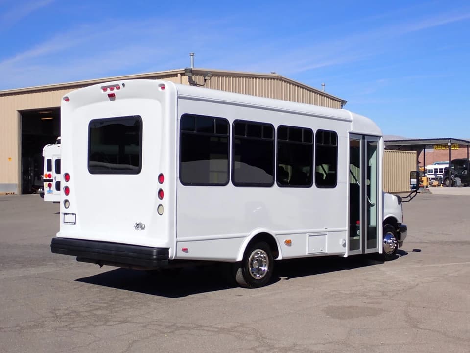 2020 Chevrolet Starcraft Allstar Shuttle Bus - Image 6