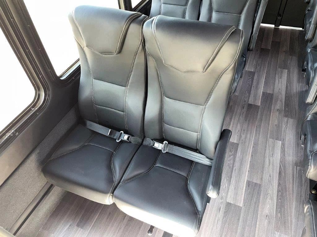 2025 Starcraft Allstar Executive Shuttle Bus - Image 6