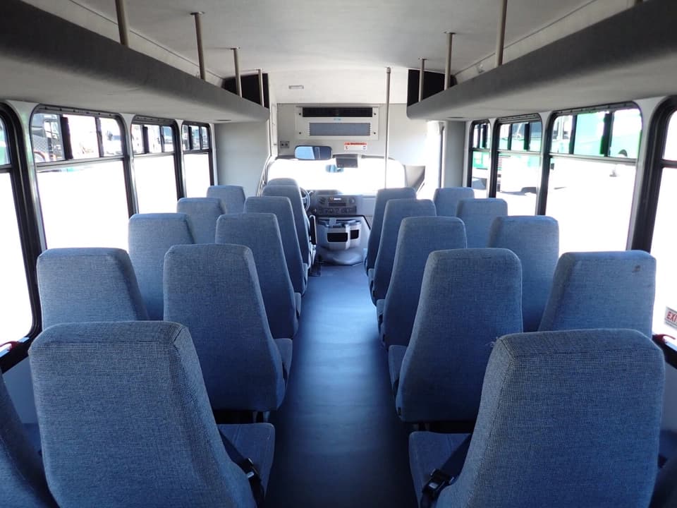 2023 Ford ElDorado Advantage Shuttle Bus - Image 10