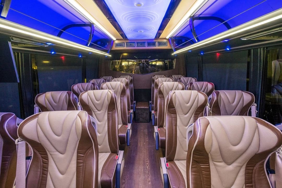 2026 ECB E-Coach Bus - Image 7