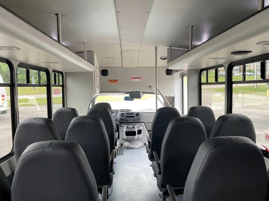 2025 Ford E450 Starcraft Allstar Cutaway - Image 3