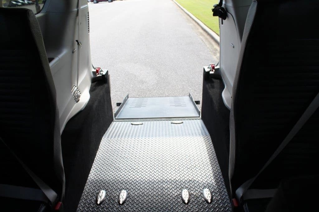 2024 Chrysler Voyager LX Van - Image 11