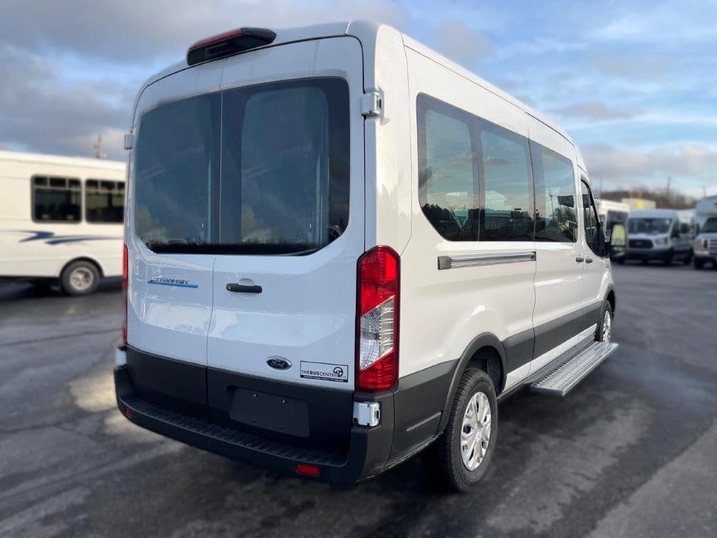 2023 Starcraft E-Transit Electric Van - Image 3