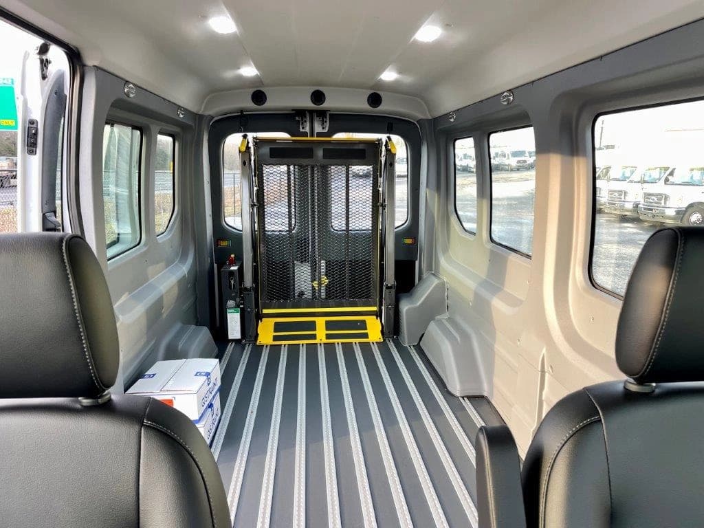 2023 Starcraft E-Transit Electric Van - Image 7
