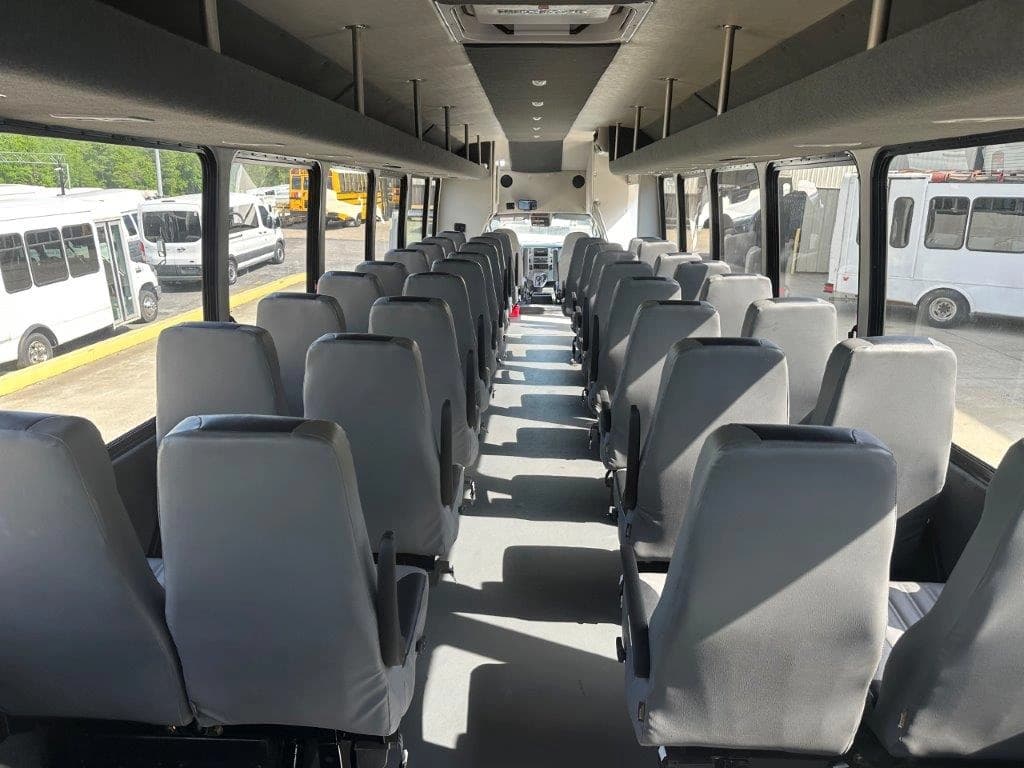 2018 Starcraft XLT Shuttle Bus - Image 5