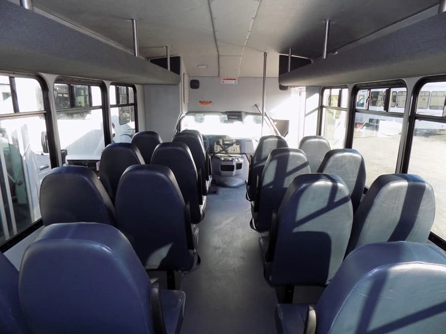 2024 Ford E450 Starcraft Allstar Shuttle Bus - Image 3