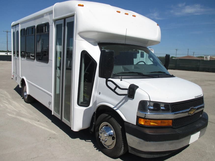 2024 Chevrolet 3500 Starcraft AllStar Shuttle Bus - Image 1