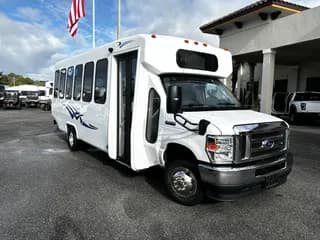 2021 Ford E450 bus