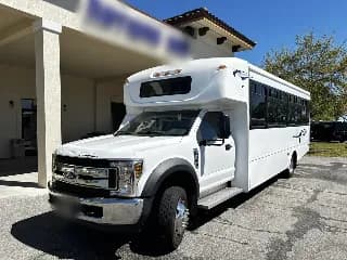 2019 Ford F550 bus