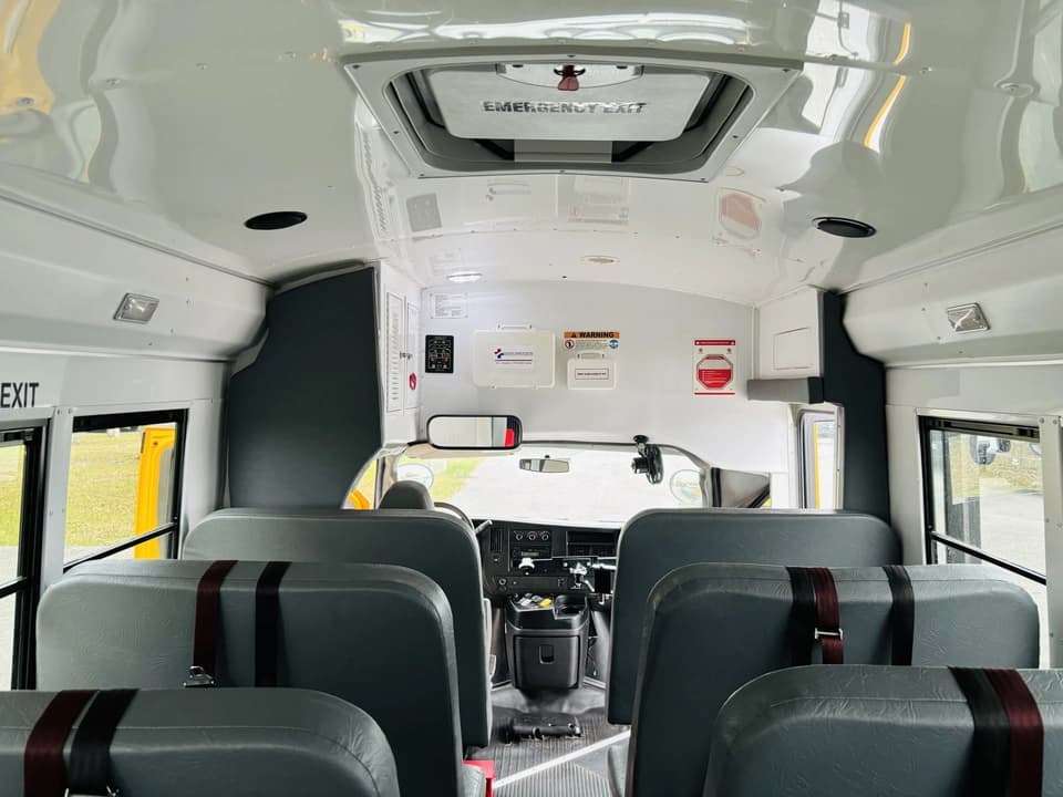2018 Chevy G3500 School Bus - Image 7