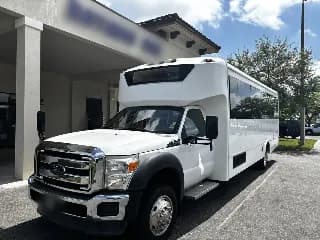2016 Ford F550 bus
