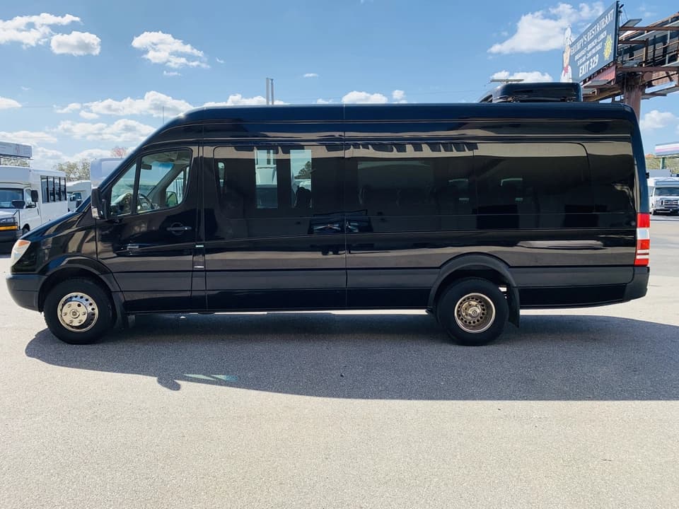 2013 Mercedes Sprinter Executive Van - Image 5