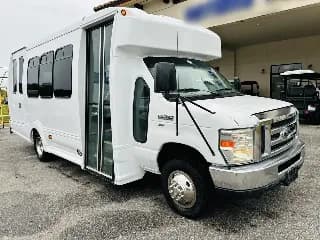 2012 Ford E450 bus