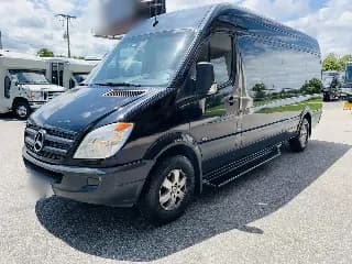 2011 Mercedes-Benz Sprinter bus