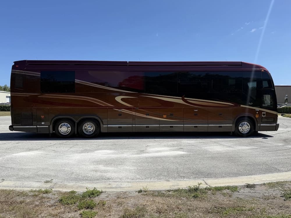 2007 Prevost Marathon H3-45 Motorhome - Image 13
