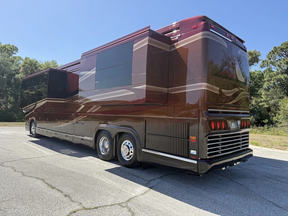 2007 Prevost Marathon H3-45 Motorhome - Image 5