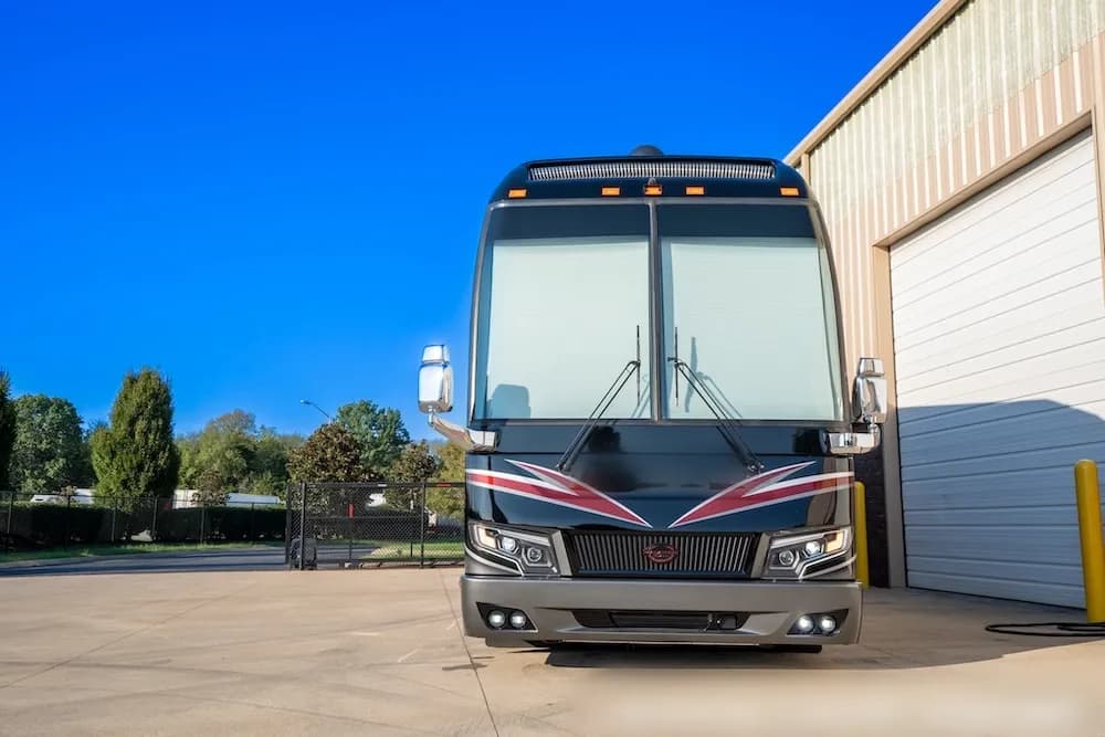 2021 Prevost Marathon H3-45 Motorhome - Image 10