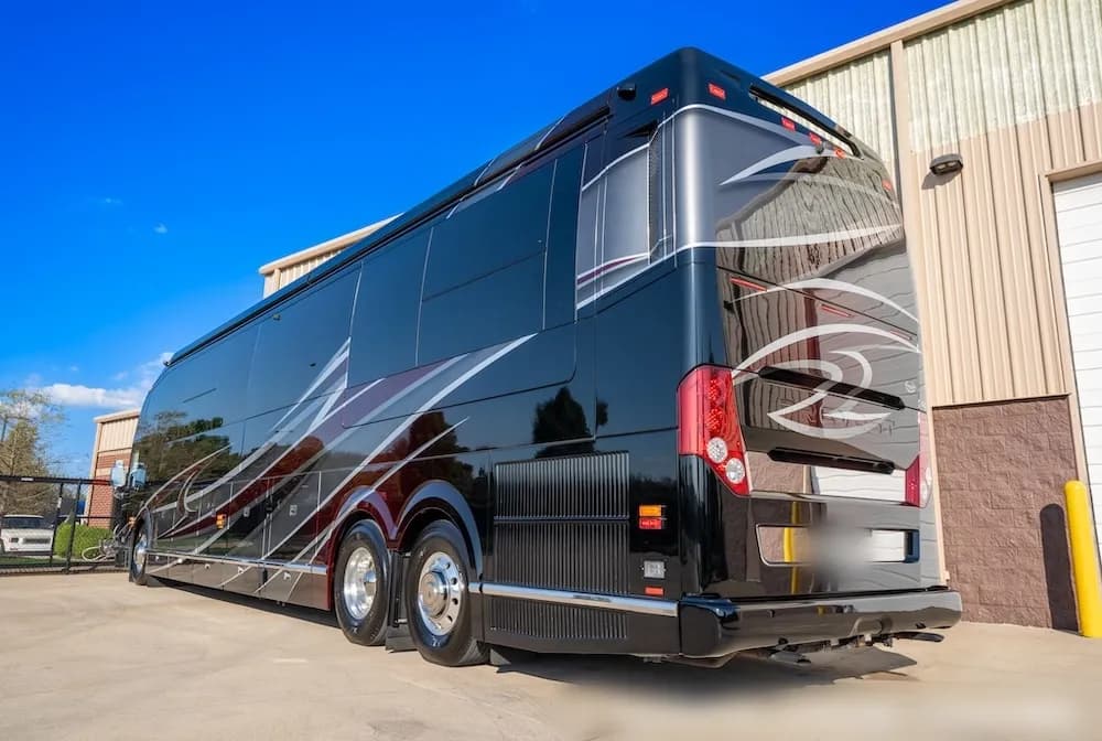 2021 Prevost Marathon H3-45 Motorhome - Image 6