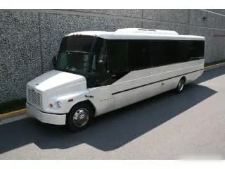 2005 Freightliner M2 bus