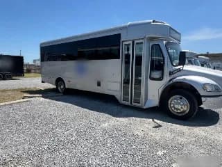 2013 Freightliner M2 bus