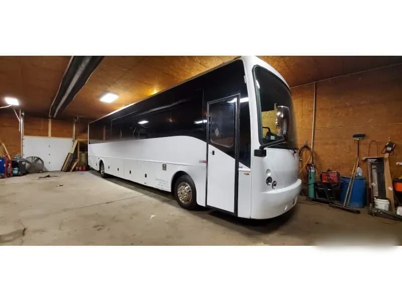Deluxe Motorcoach Limo #24012 - Image 1