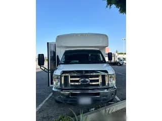 2012 Ford E-450 bus