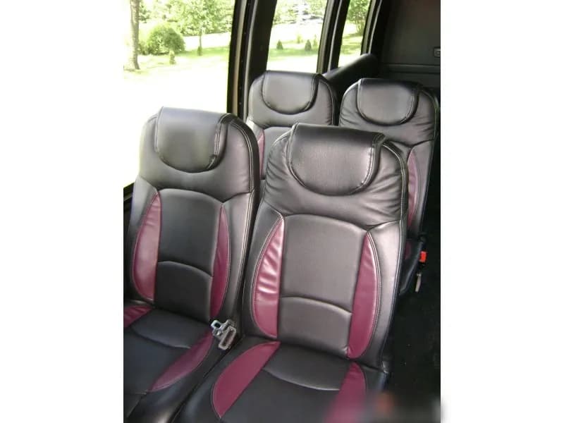 2015 Ford E-450 Cutaway - Image 10