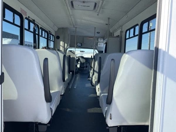 2016 Ford Startrans Shuttle Bus - Image 5