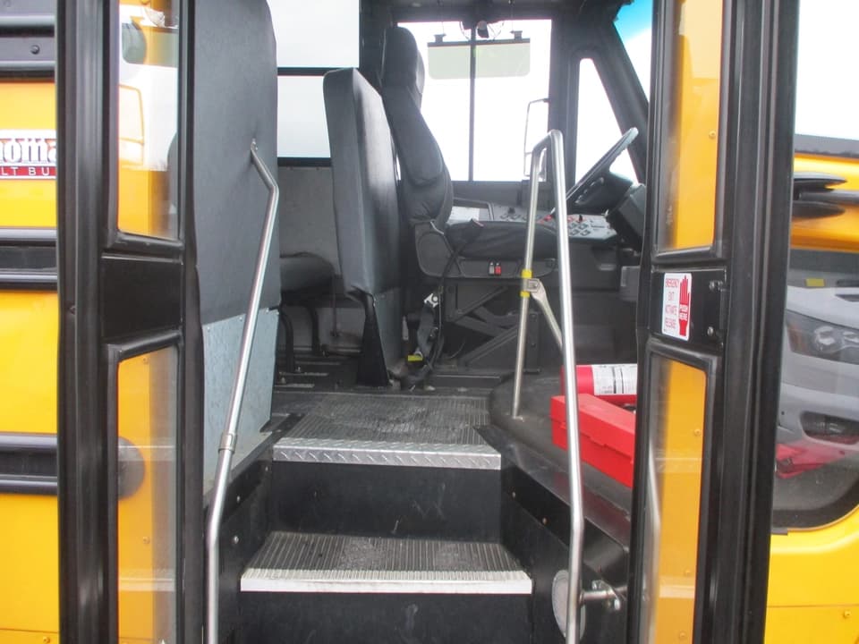 2021 Freightliner Thomas C2 School Bus - Image 9