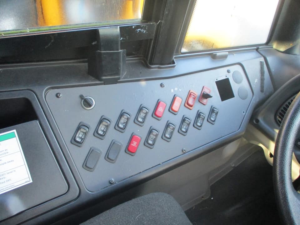2020 Thomas 341TS School Bus - Image 9