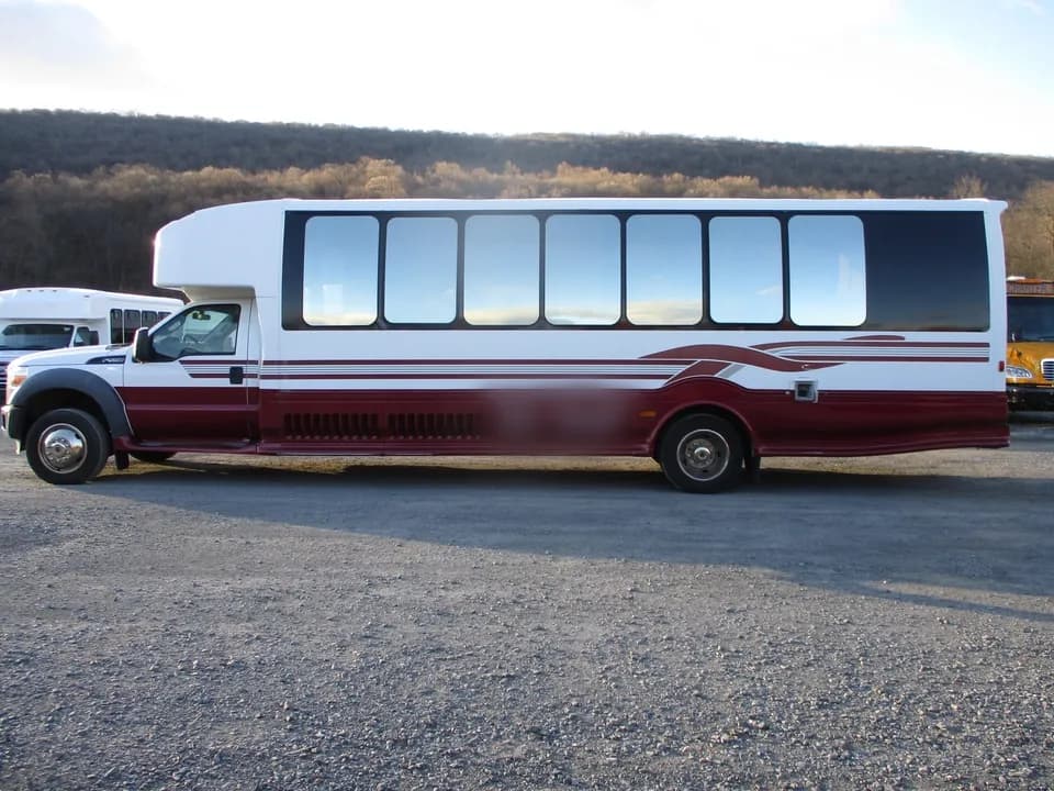 2012 Ford Turtletop Shuttle Bus - Image 4