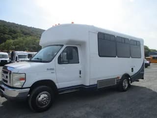 2010 Ford Champion bus