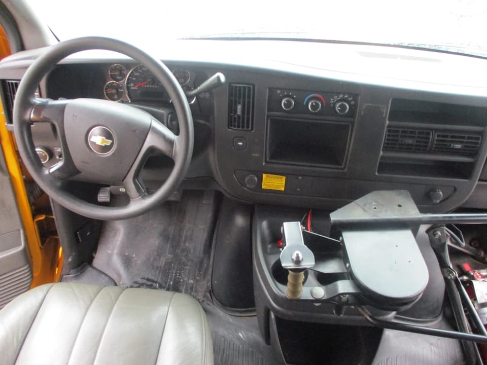 2009 Chevrolet Minotour School Bus - Image 6