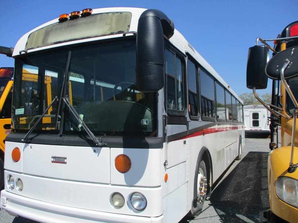 2005 Freightliner Thomas HDX Activity Bus - Image 1