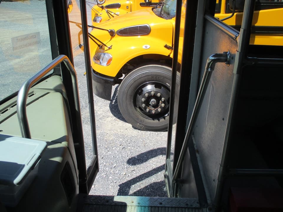 2005 Freightliner Thomas HDX Activity Bus - Image 8