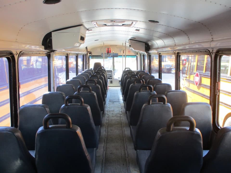 2005 Freightliner Thomas HDX Activity Bus - Image 9