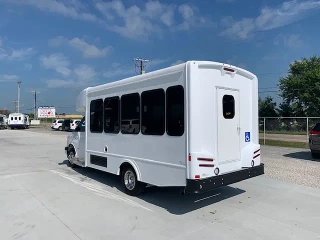 2024 Chevrolet Terra Turtle Top Shuttle Bus - Image 5