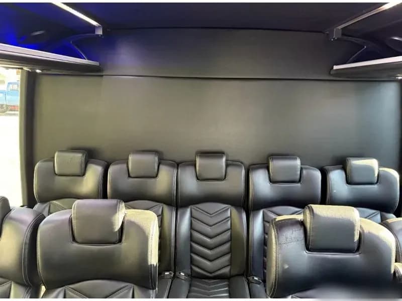 F-550 #24088 - Image 8