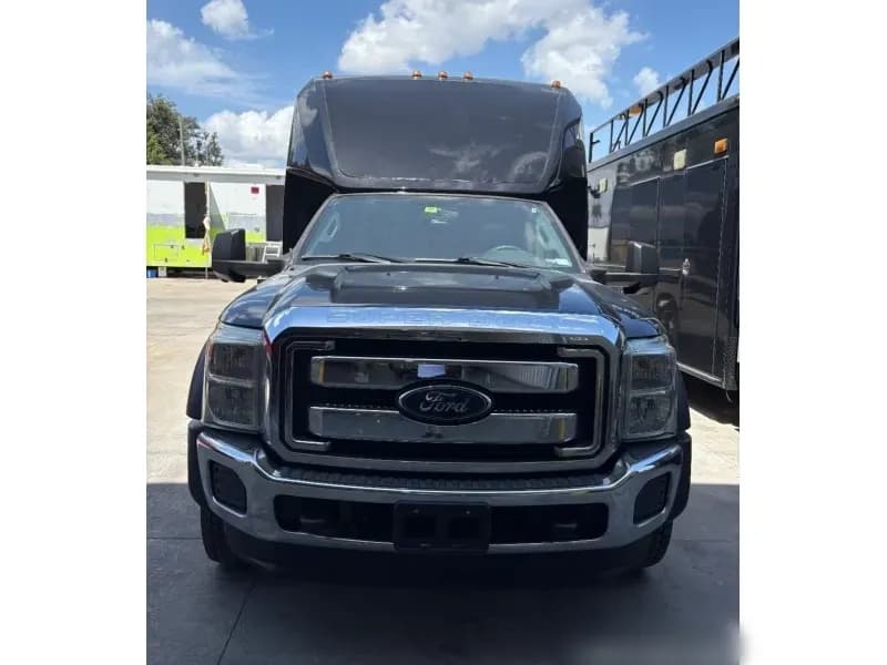 F-550 #24088 - Image 2