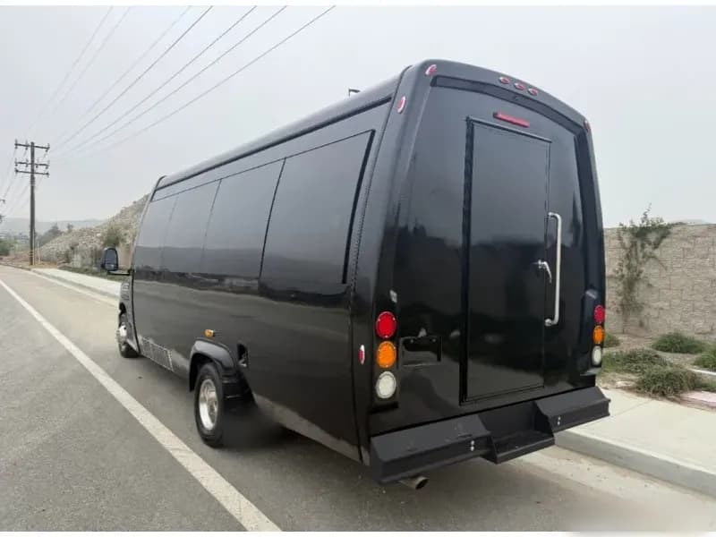 2018 Ford E-450 Party Bus - Image 3
