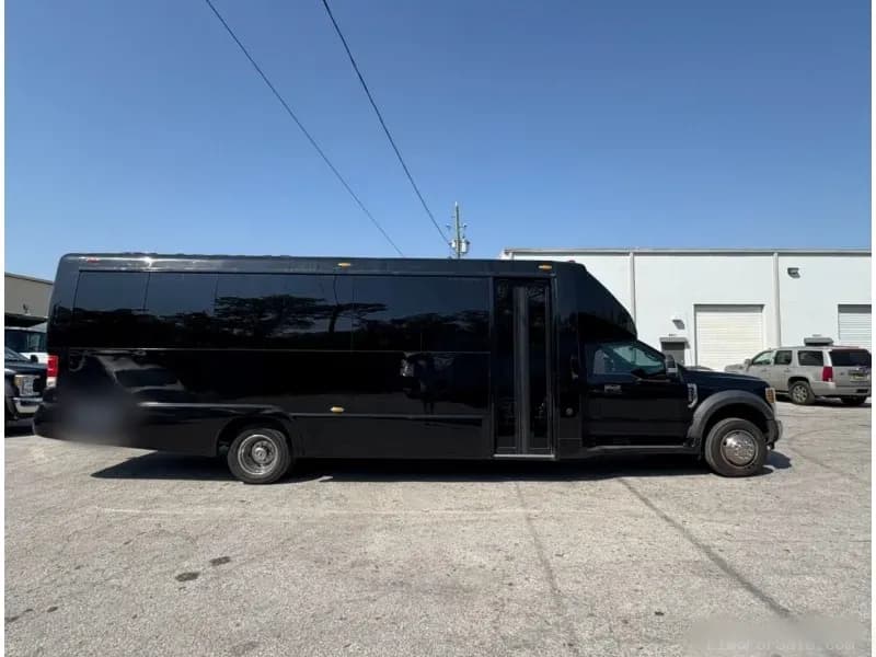 2018 Ford F-550 Party Bus - Image 2