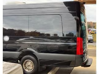 2022 Mercedes-Benz Sprinter bus