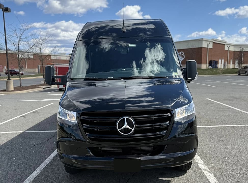2022 LA West 3500 170 EXT Sprinter - Image 5
