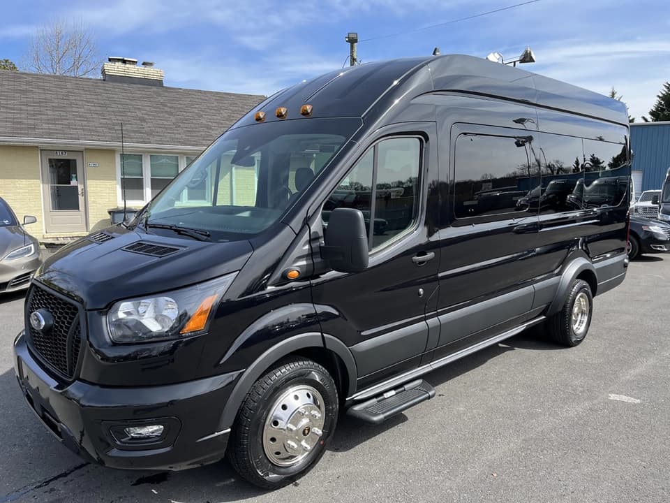 2023 Driverge Impression Series Ford Transit - Image 6