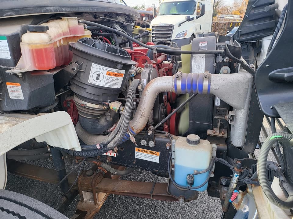 2018 Glaval S2 ADA Shuttle - Image 14