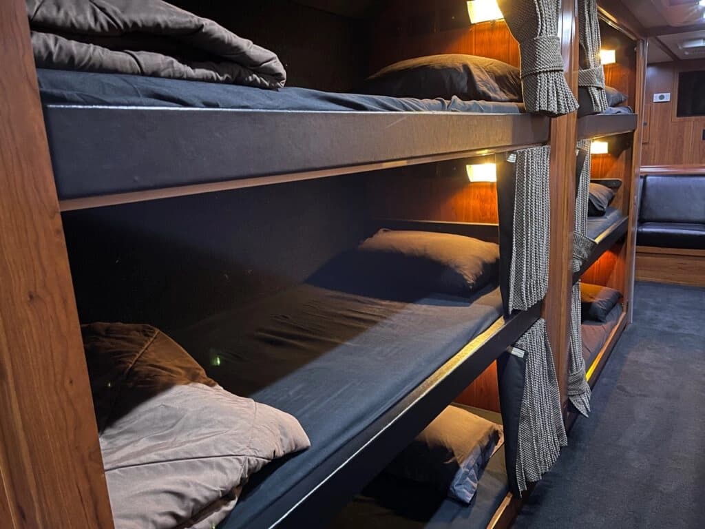 1998 Prevost XL Entertainer Coach - Image 14