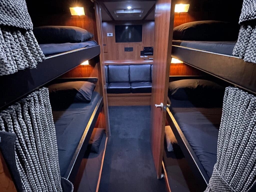 1998 Prevost XL Entertainer Coach - Image 15