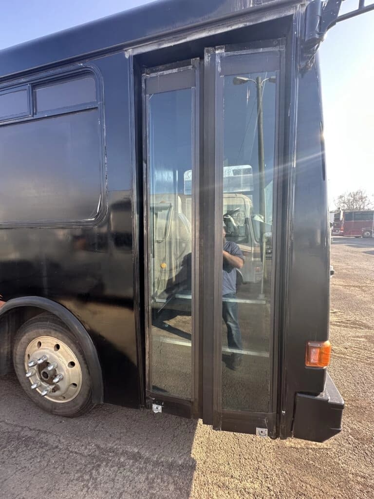 1996 Spartan Shuttle Bus Other - Image 7