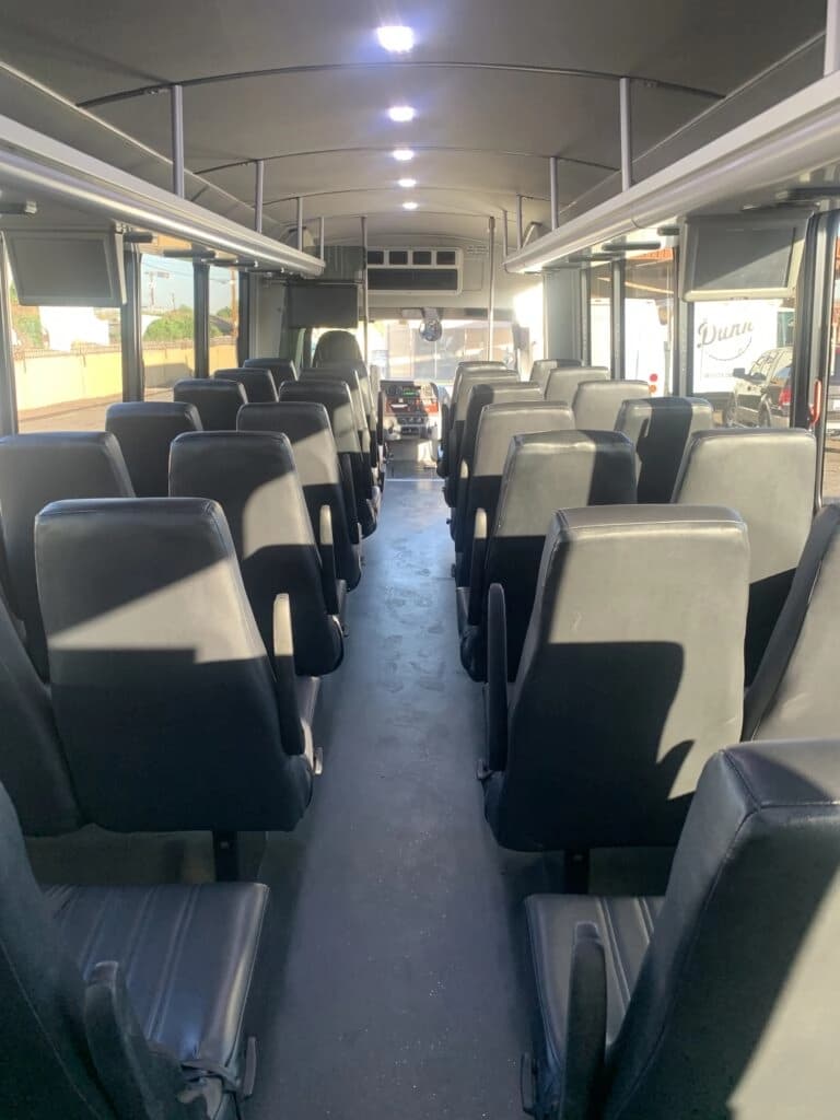 2018 Freightliner Champion Defender Shuttle Bus - Image 3