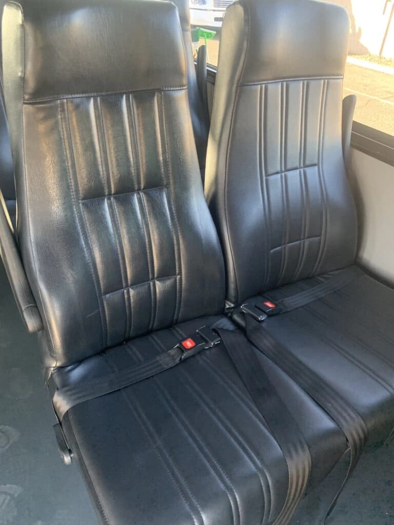 2018 Freightliner Champion Defender Shuttle Bus - Image 6